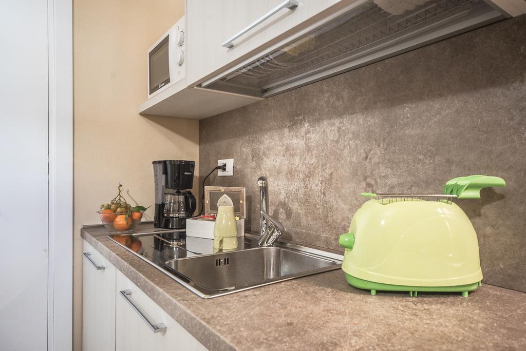 Apartments Lorenzo&Lorenzo ฟลอเรนซ์ ภายนอก รูปภาพ